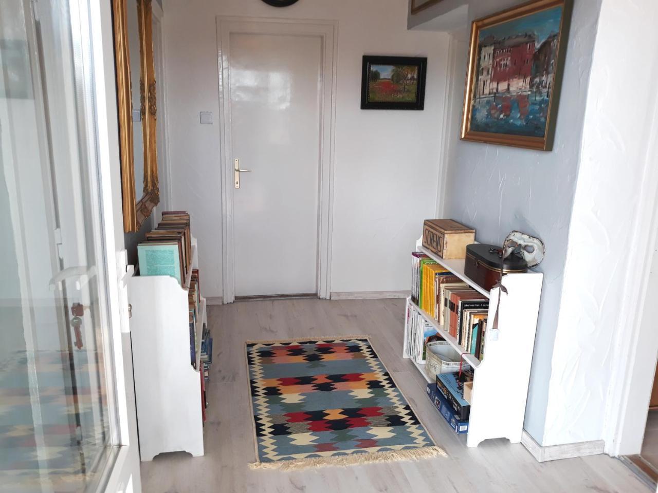 Fueloep Villa Apartmanhaz Balatonszepezd Eksteriør billede